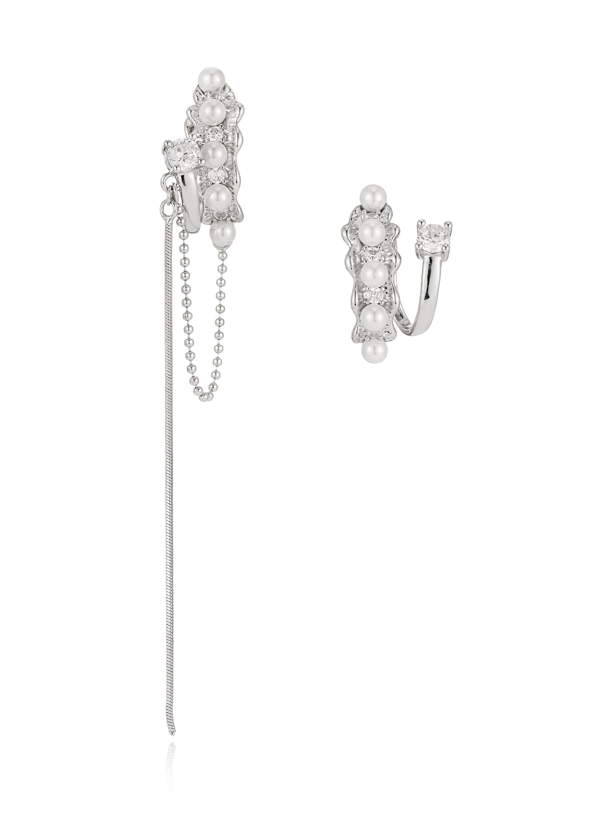 22K White Gold Pearl Chain Ear Cuff