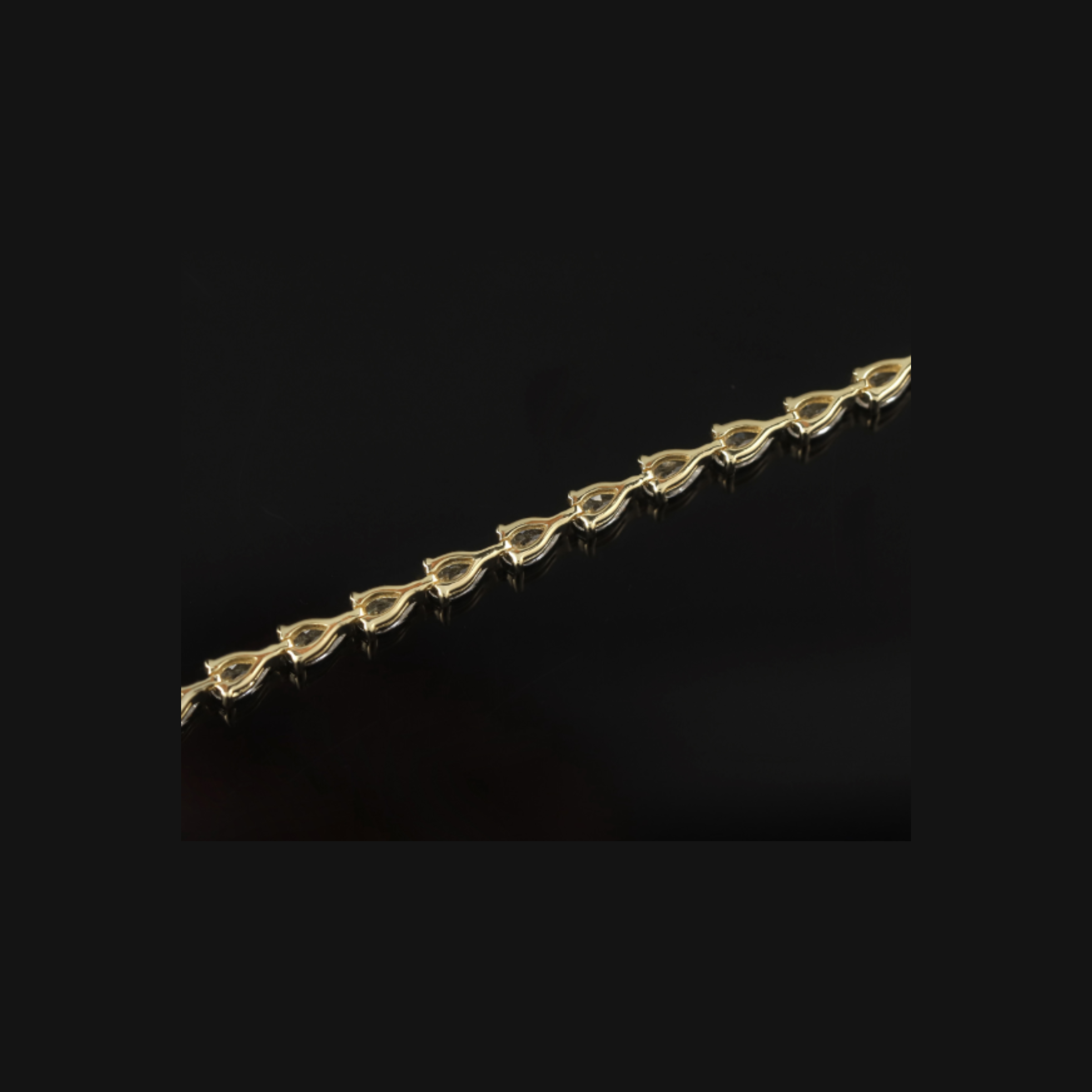 Linear Luxe Pear-cut Bracelet