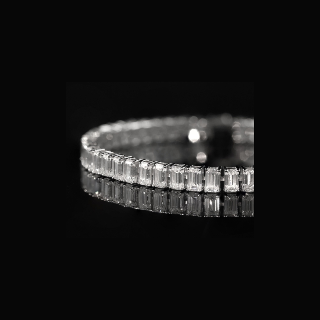Classic Emerald-cut Bracelet