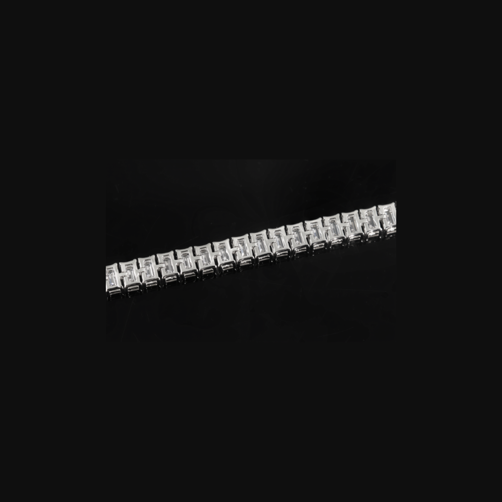 Classic Emerald-cut Bracelet