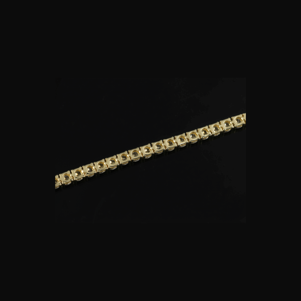 Linear Luxe Round-cut Bracelet