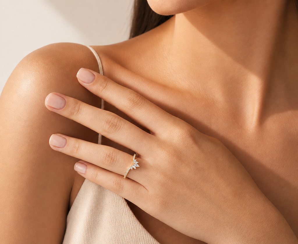 Dazzling Pavé V Ring