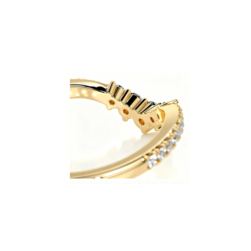 Micro Pavé V Ring
