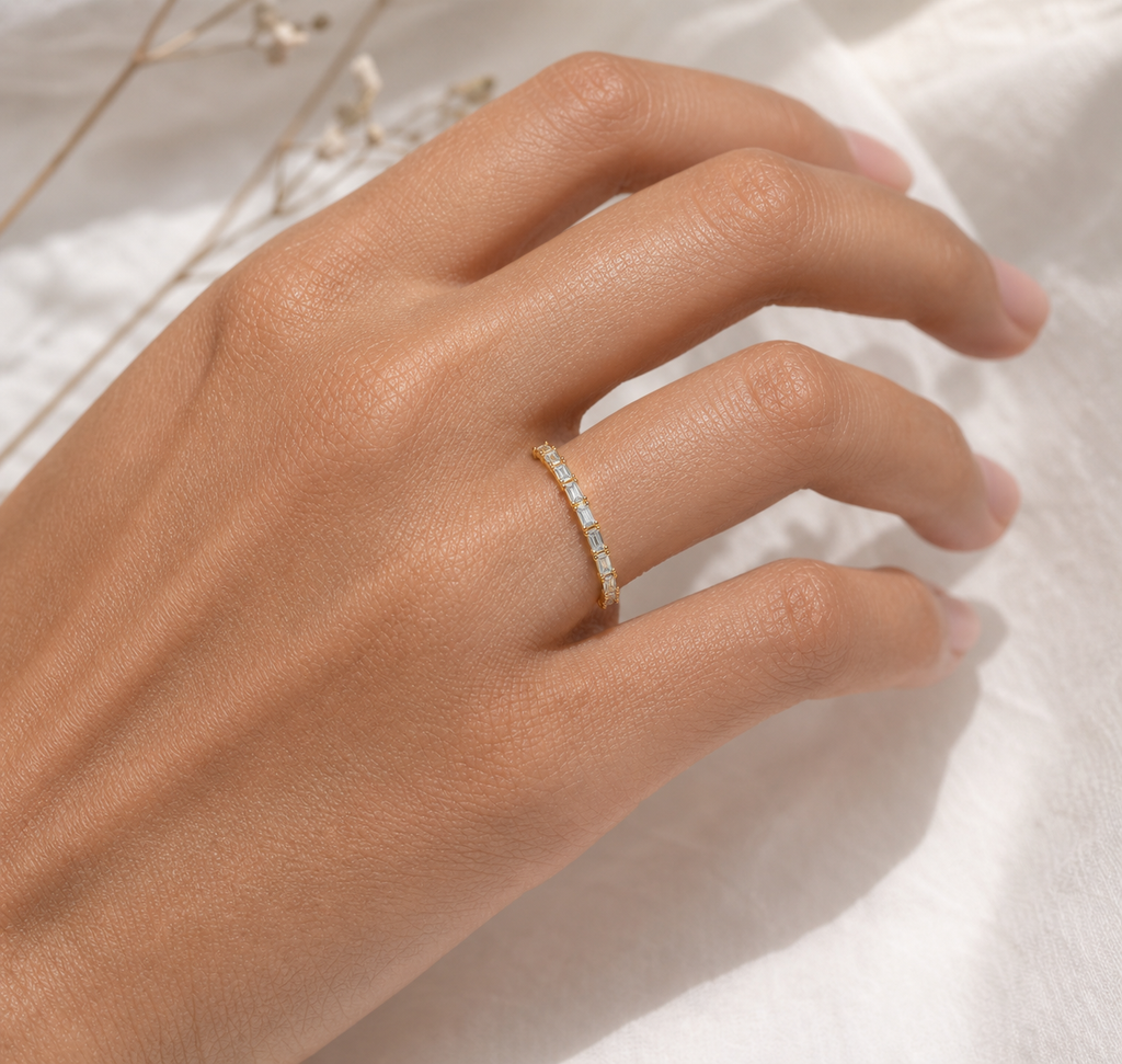 Micro Emerald Band